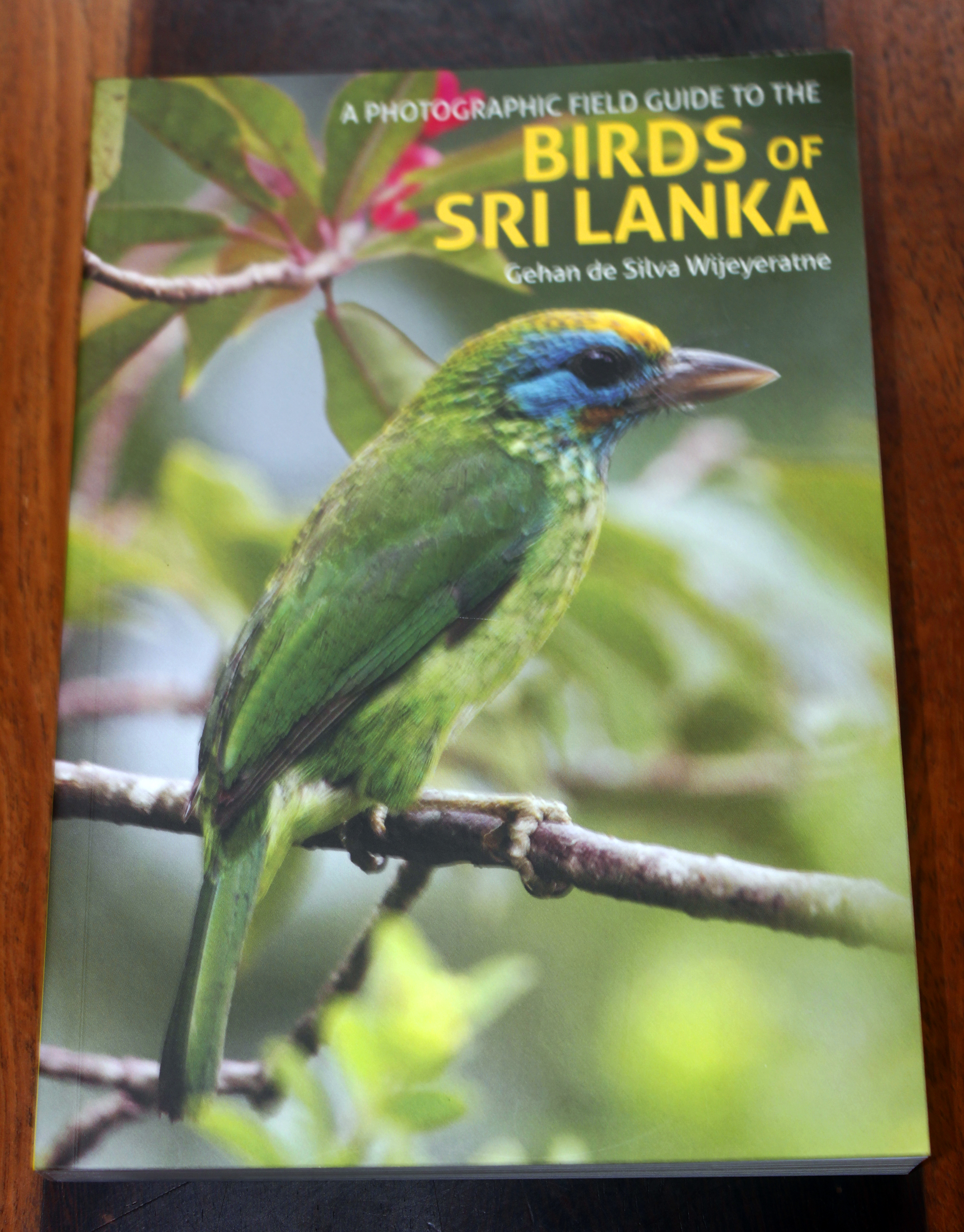 A Photographic Field Guide To The Birds Of Sri Lanka