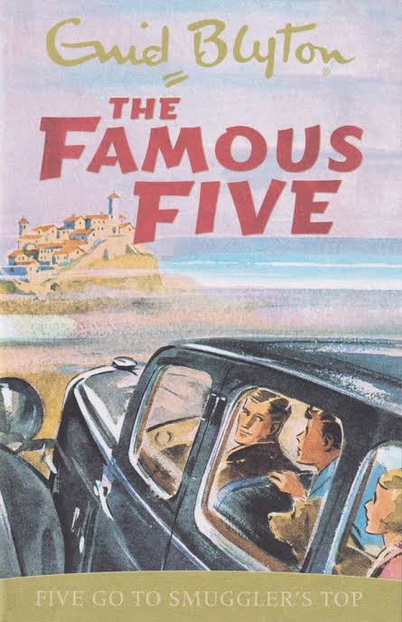 The Famous Five #4 : Five Go To Smugglers Top